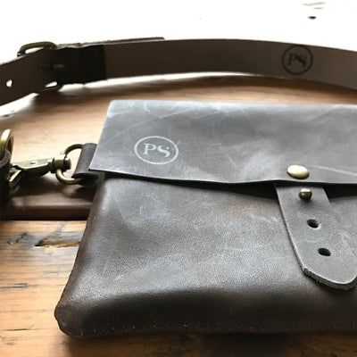 PRETTY SIMPLE LEATHER FESTIVAL BAG IN BROWN