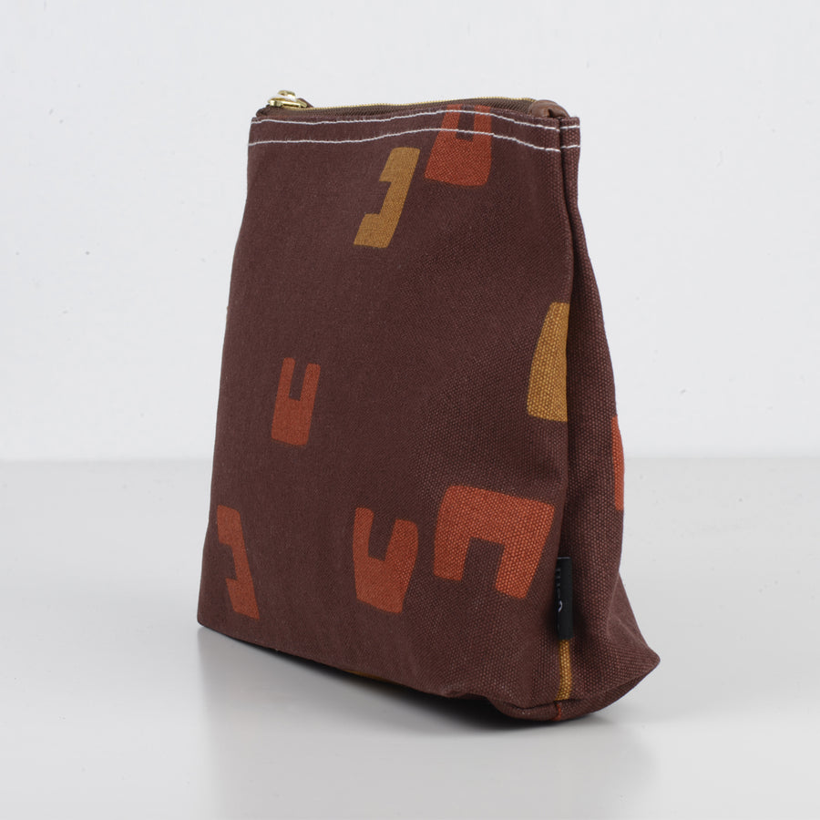 MAIKA JORDAAN CANVAS POUCH