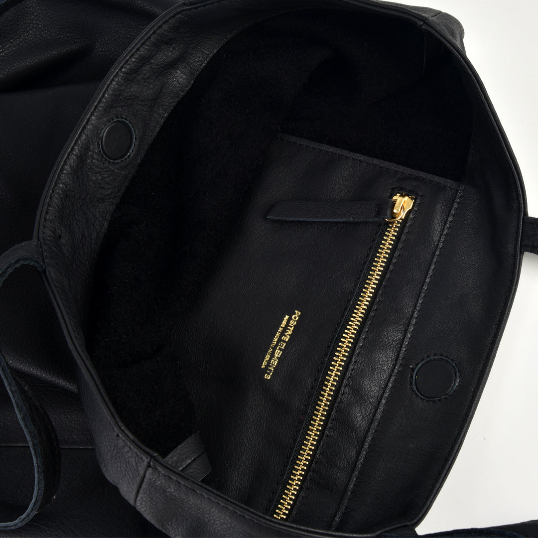 POSITIVE ELEMENTS LEATHER TOTE WITH TASSEL POUCH